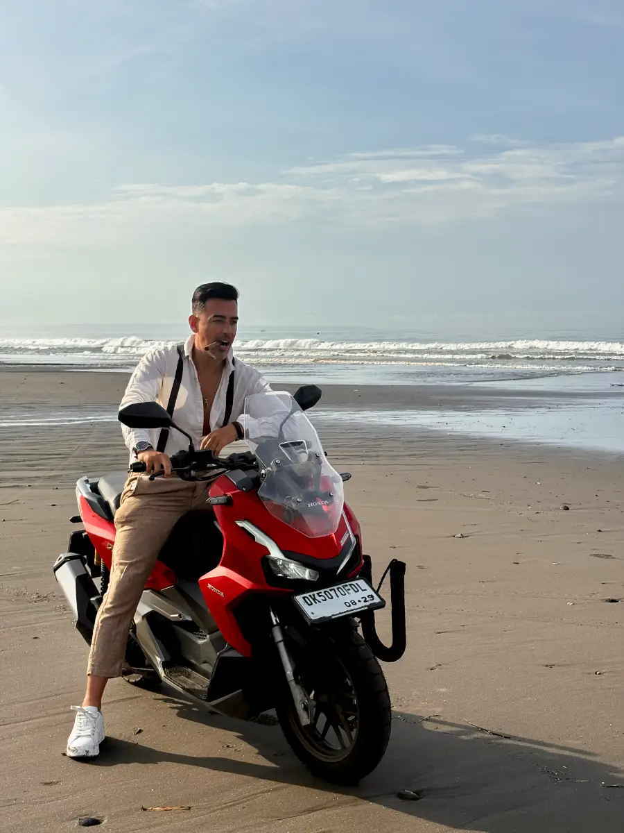 Jeff on his motorbike at the beach